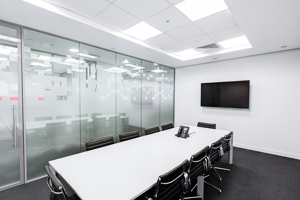 Pic7 Connectivity AV Components for Meeting Room